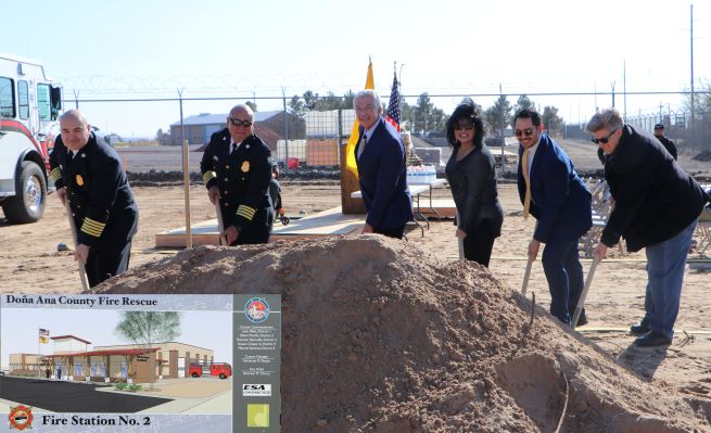 Groundbreaking shovels